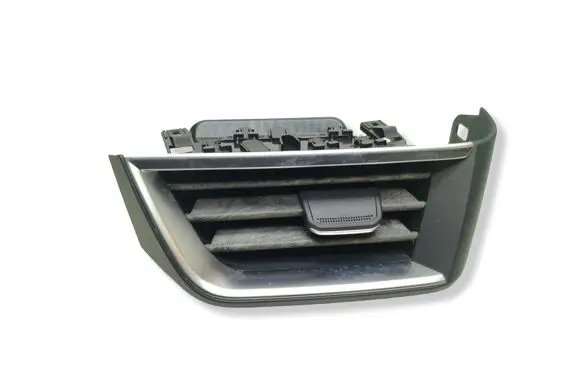 Renault Clio V Dashboard side air vent grill/cover trim 687608207R