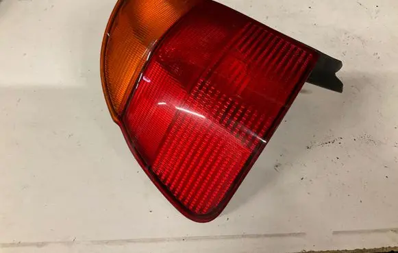BMW 5 E39 Rear/tail lights 8361671 T301239 150119991852