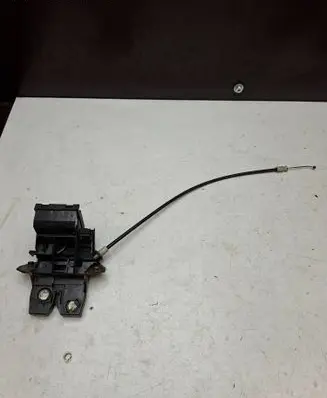 Mercedes-Benz E W211 Loading door lock A1717500085 A1717500185