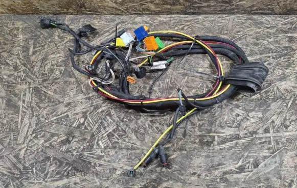 Mercedes-Benz S W140 Front door wiring loom 1404402037