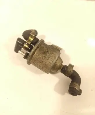 Audi A6 S6 C4 4A Valve vacuum 034906283