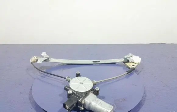 Honda Accord Front door window regulator with motor 