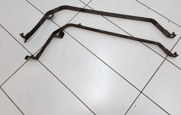 Mazda 6 Fuel tank mounting bracket 