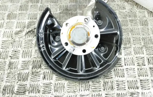 Cupra Formentor Rear wheel hub 5QD505436F