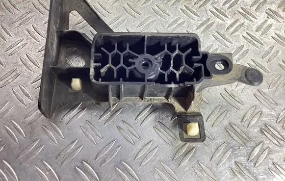Porsche Cayenne (92A) Jacking socket point 7P5802830A