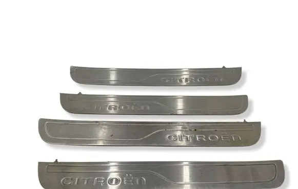 Citroen C4 II Front sill trim cover 31411 9687317680