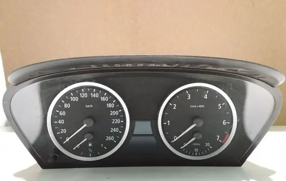 BMW 5 E60 E61 Speedometer (instrument cluster) 62116974568