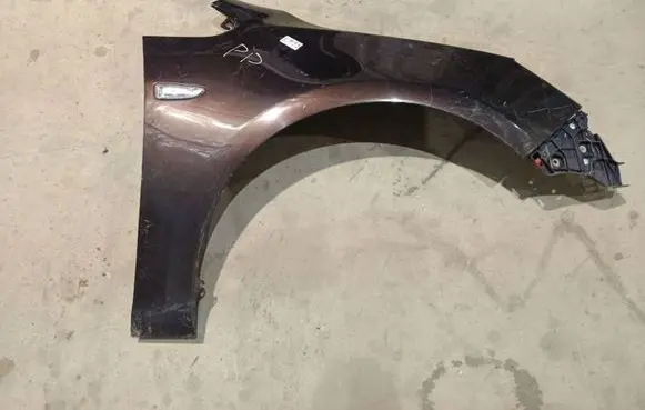 Opel Astra J Fender