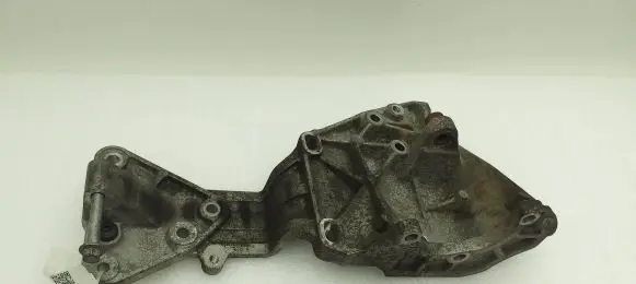 Volvo XC60 Generator/alternator bracket 31316673