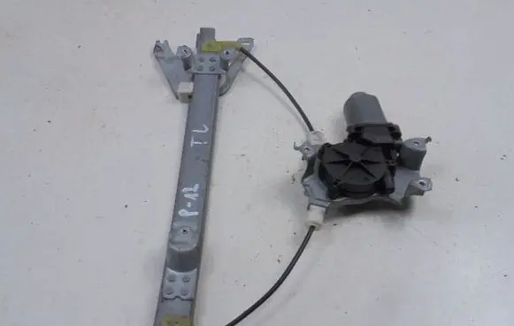 Nissan Primera Rear door window regulator with motor 400601