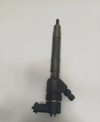 KIA Ceed Fuel injector 0445110256