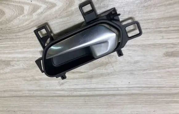 Nissan Juke II F16 Front door interior handle 806715FA6A 806715FA5A