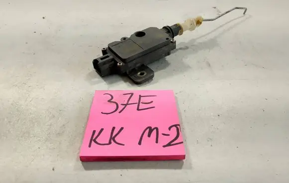 Nissan Almera N16 Tailgate boot lock/latch motor 90550
