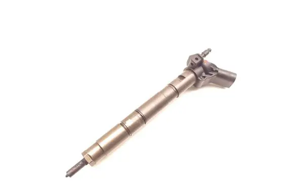 Volkswagen Touareg I Fuel injector 059130277AH 0445115052