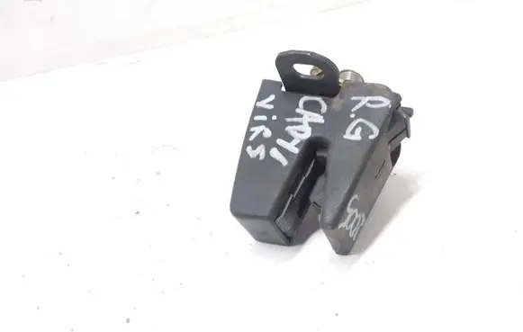 Loading door lock