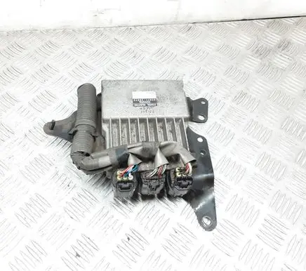 Lexus IS 220D-250-350 Fuel injection control unit/module 8987120070 1310001371