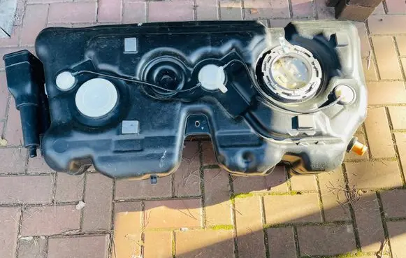 BMW X1 F48 F49 Fuel tank 