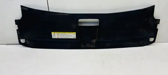 Audi Q3 8U Top upper radiator support slam panel 8U0807081B