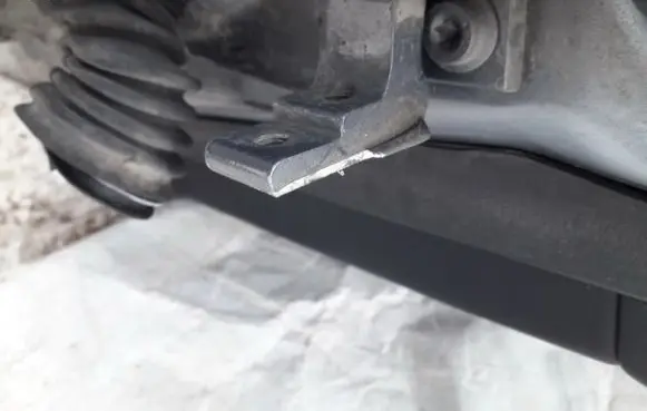 Audi A6 S6 C5 4B Rear door lower hinge