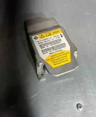 BMW 5 E60 E61 Airbag control unit/module 31916055801V 220443131 9160558