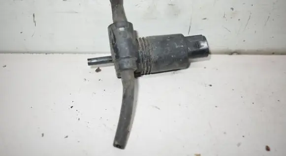 Chrysler Town u0026 Country V Windscreen/windshield washer pump