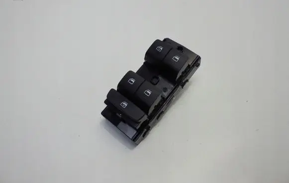 Hyundai i20 (BC3 BI3) Electric window control switch 93571Q0210