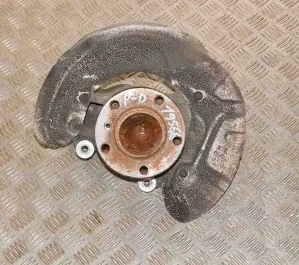 BMW 1 F20 F21 Front wheel hub 18915910