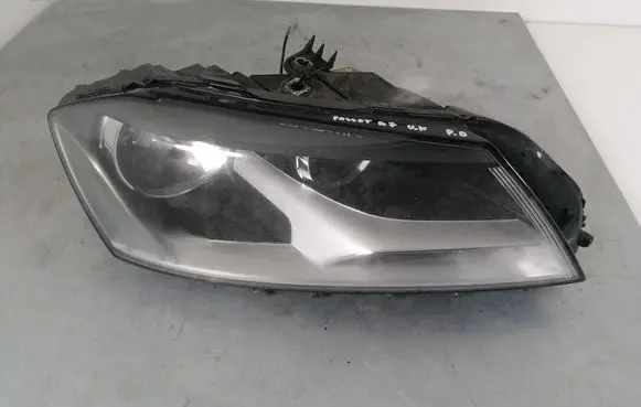 Volkswagen PASSAT B7 Headlight/headlamp 3AC941006