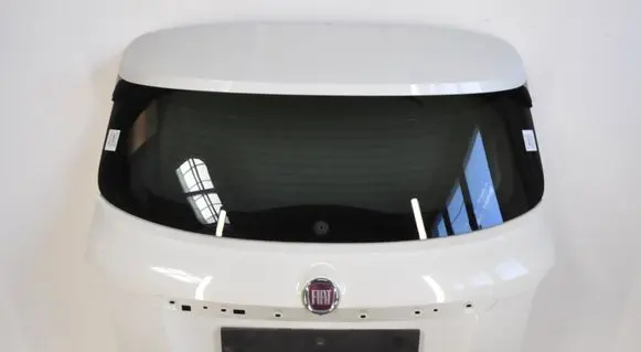 Fiat 500X Tailgate/trunk/boot lid 