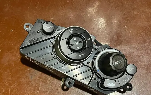 Honda Civic Climate control unit 79600SMJG4 MN193300127 SANWA2075