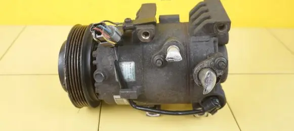 Hyundai ix35 Air conditioning (A/C) compressor (pump) F500DX9FA04 D4FD