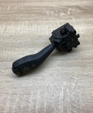 BMW 3 E46 Indicator stalk 8363668m 01104010