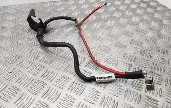 Skoda Superb B6 (3T) Positive cable (battery)
