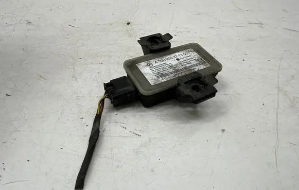 Mercedes-Benz C W205 Tire pressure control unit A0009003713
