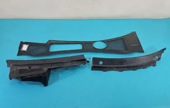 Wiper trim