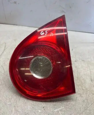 Volkswagen Golf V Tailgate rear/tail lights 1K6945094E 028500204