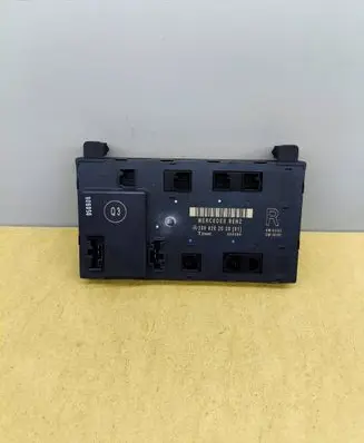 Mercedes-Benz CLK A209 C209 Door control unit/module 2098202026 353386