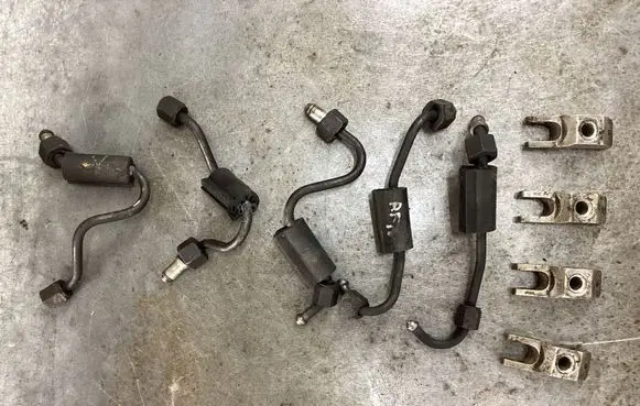 Alfa Romeo 159 Fuel Injector clamp holder 