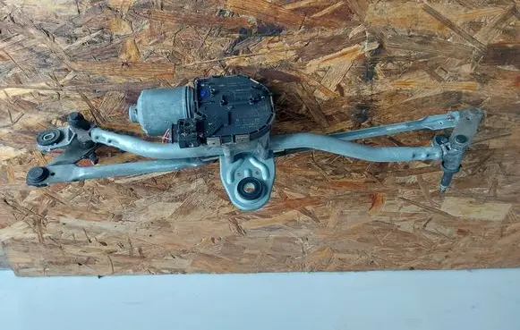 Audi Q3 8U Wiper motor 8U1955023