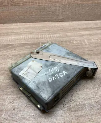 Volvo S70 V70 V70 XC Engine control unit/module ECU P09442107