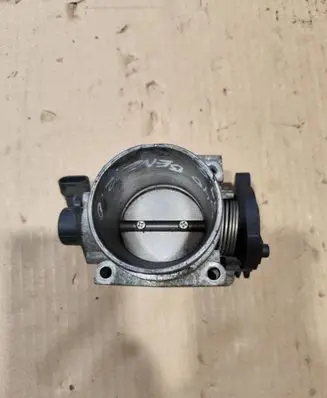 Volvo S40, V40 Throttle valve 9186780