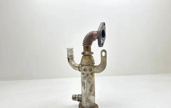 Ford Focus EGR valve cooler 993062H 8653691