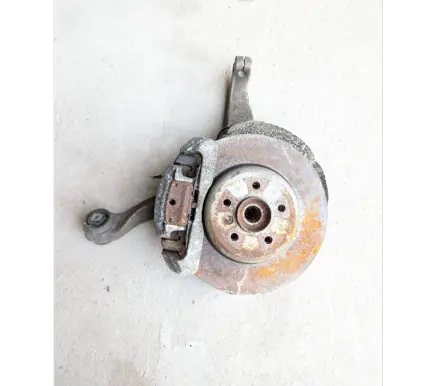 BMW 5 F10 F11 Front wheel hub spindle knuckle 6775770