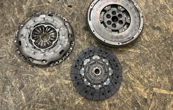 Volkswagen Tiguan Clutch set kit 04L141015E 04L105266C 022141031S