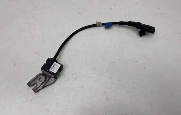 Volkswagen Touareg I ABS wheel speed sensor 7L0907673C