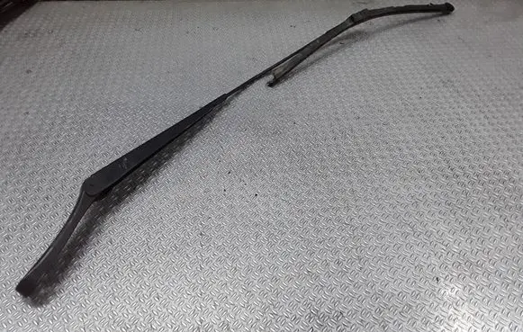 Volkswagen Golf V Windshield/front glass wiper blade 1K1955410