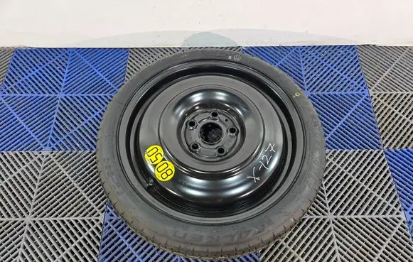 Toyota Auris E180 R17 spare wheel 4261B0E060