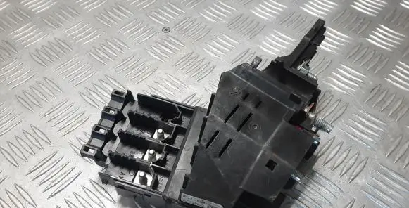 Mercedes-Benz GLE (W166 - C292) Fuse module A1665405202