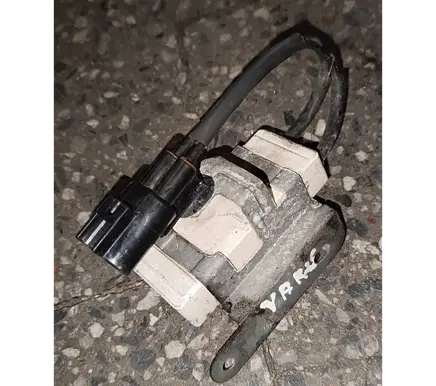 Toyota Yaris Coolant fan relay 