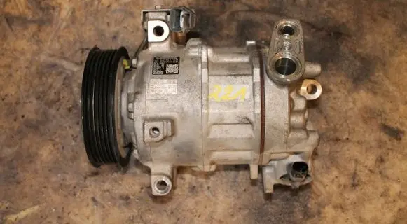 Seat Toledo I (1L) Air conditioning (A/C) compressor (pump) 820803